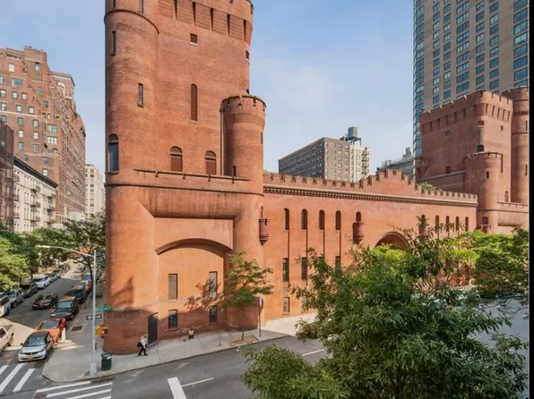 30 East 95th Street image 8 of 8
