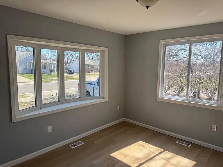 11785 Camden St — Photo 4