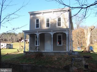 100 Chestnut St, Cressona, PA 17929