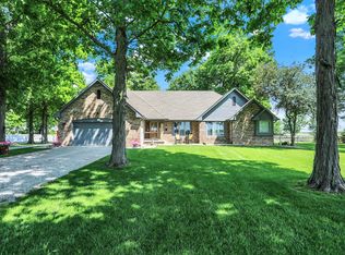 10910 W Us Highway 40, Charlottesville, IN 46117