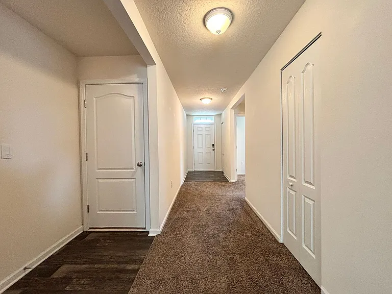 1763 Eagle View Way — Photo 2