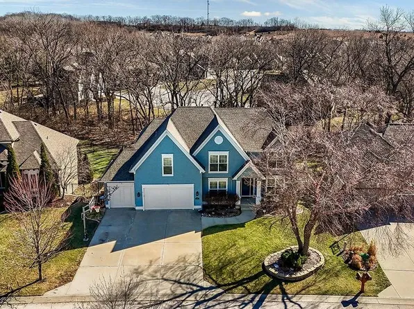 8909 N Oxford Ave, Kansas City, MO 64157