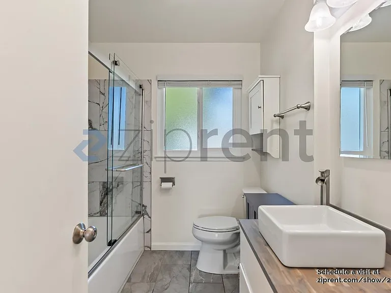 307 Barker St — Photo 19