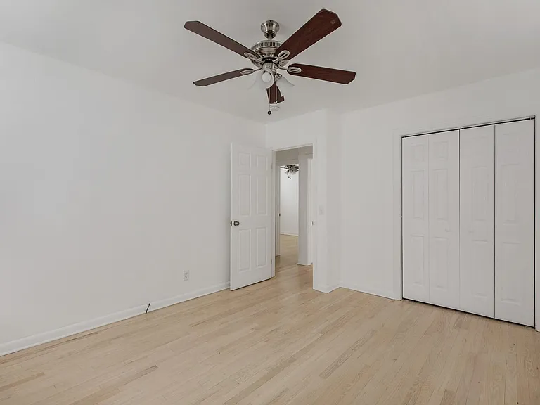 425 Perkins Dr — Photo 12