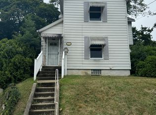 2142 6th St SW, Akron, OH 44314