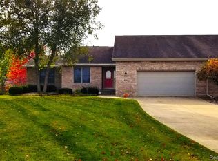 8059 Prestonwood Ct, Flushing, MI