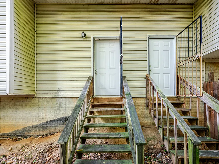 1405 Howard Rd SE #B — Photo 19