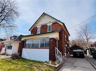 138 Glasgow St, Kitchener, ON N2G2G9