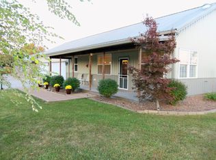 4601 Blake Ln, Wadesville, IN 47638