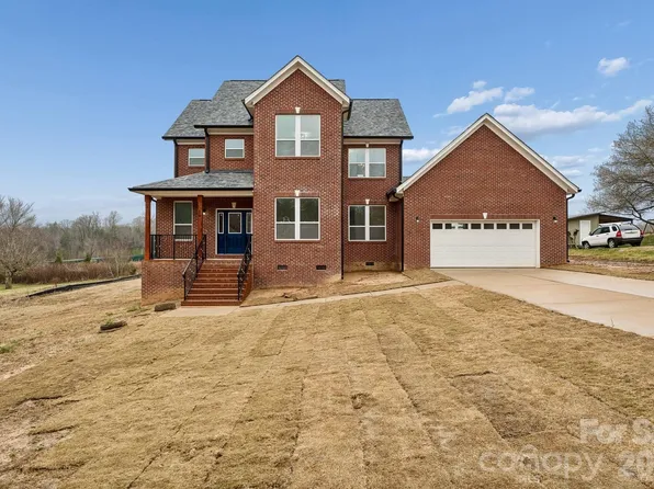 114 Strawberry Ct, Lincolnton, NC 28092