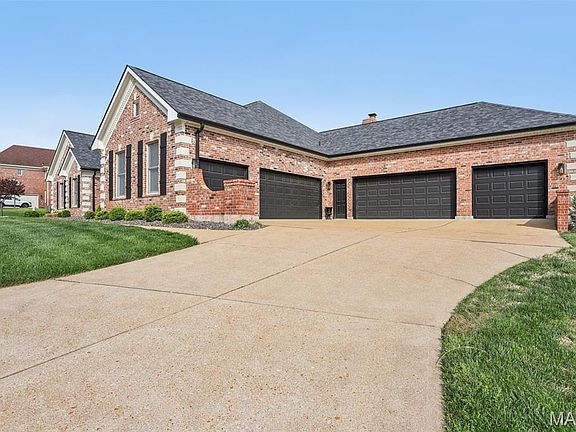 4th image of 550 Inverrary Ct