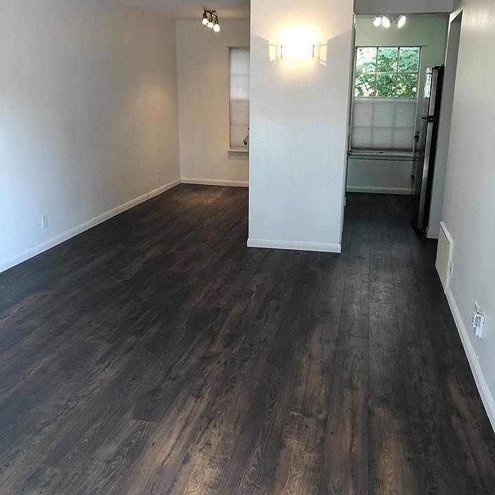 1st image of 300 Crockett St APT 229