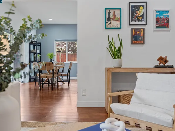 4290 Woodson Ct, Concord, CA 94521