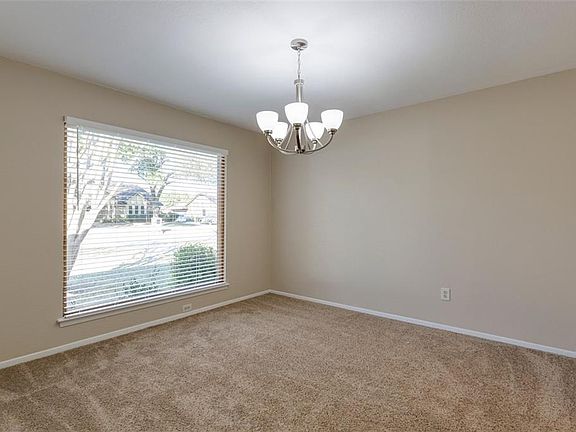 4th image of 602 Eldoro Dr