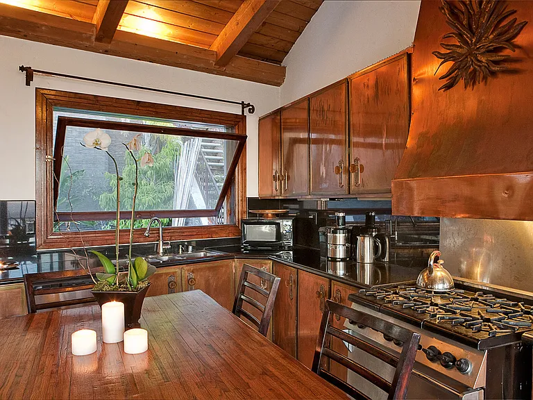 6925 Los Tilos Rd — Photo 24