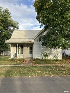 335 S Harrison St, Blandinsville, IL, 61420