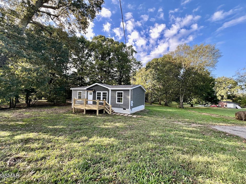1st image of 127 Piney Rd