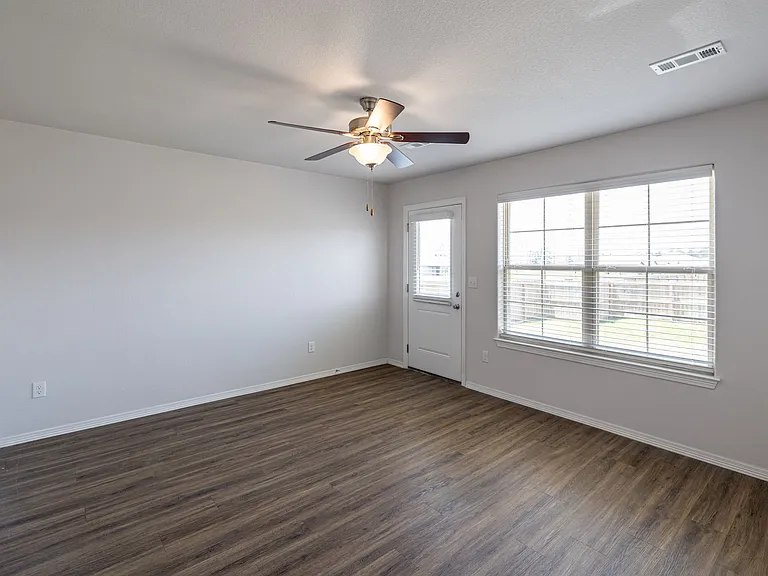 Now Leasing: 2,3, & 4-Bedroom Duplexes at Woodward Park with Attached GarageApply Today! — Photo 31