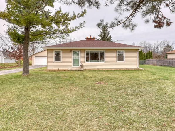 1010 East Fitzsimmons ROAD, Oak Creek, WI 53154