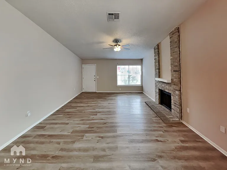 3519 Bottomless Lake — Photo 2