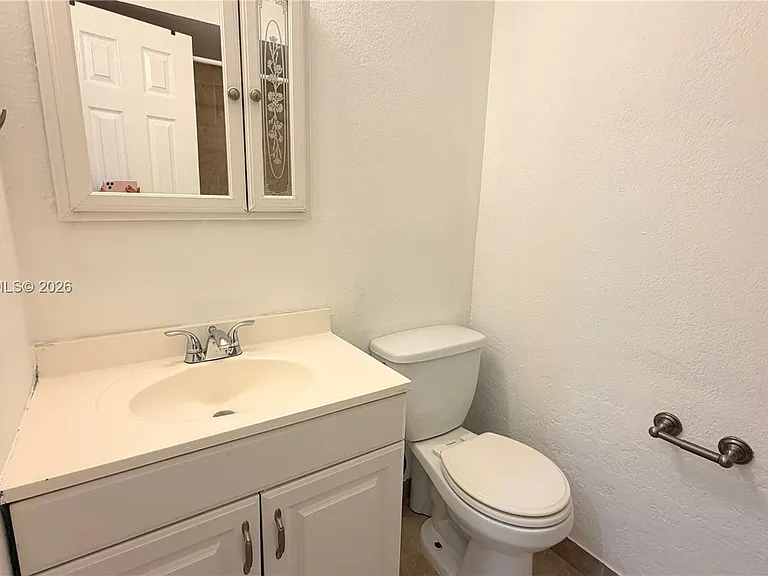 36 Chestnut Cir — Photo 14