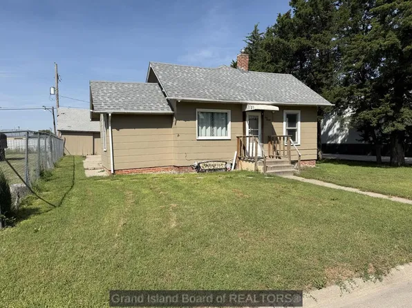 130 N Grace Ave, Grand Island, NE 68803