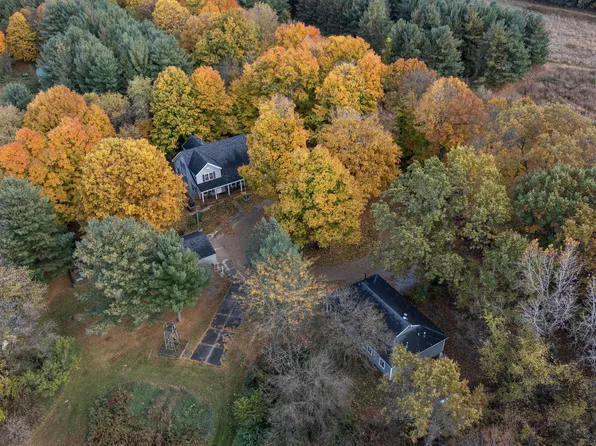 5750 Messenger Hwy, Olivet, MI 49076