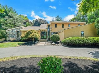 468 Long Ln, Huntingdon Valley, PA 19006