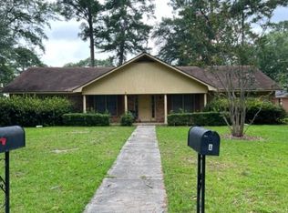 1903 Elkhorn Ln, Albany, GA 31707