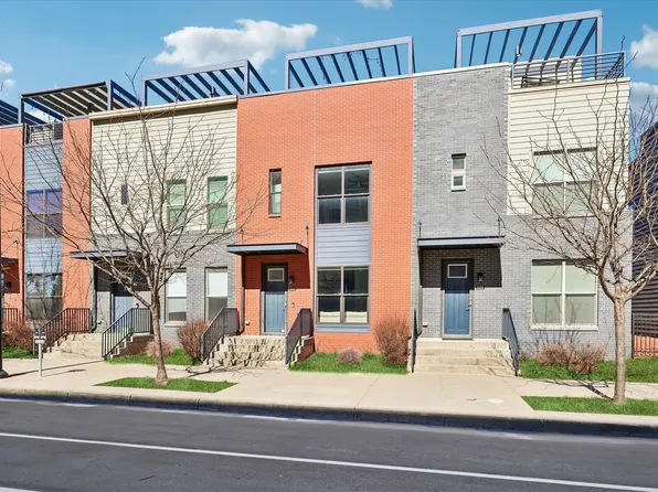 1633 Grand Ave, Des Moines, IA 50309