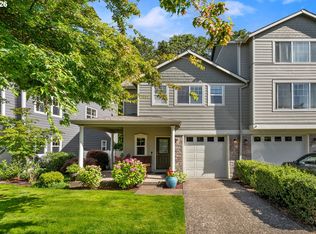 9239 SW Sweek Dr, Tualatin, OR 97062