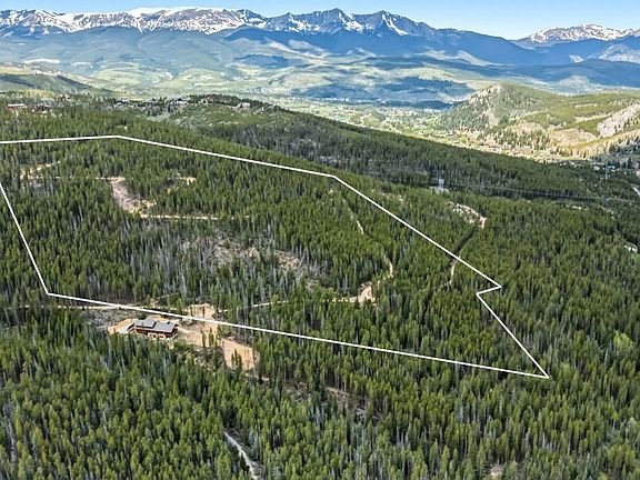 3rd image of 653 Summit Gulch Road