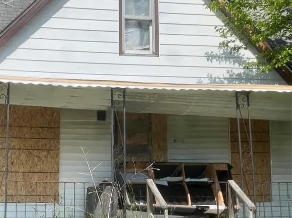 2010 Crocker Ave, Flint, MI 48503