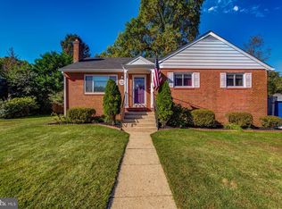 5902 Frederick St, Springfield, VA 22150