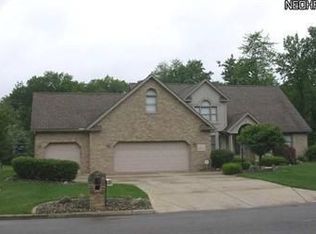 51 Brookview Dr, Cortland, OH