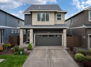 3762 SE McKenzie Ave, Hillsboro, OR 97123