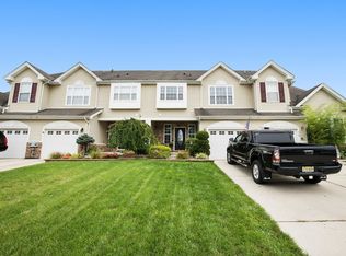 216 Westbrook Dr, Swedesboro, NJ 08085