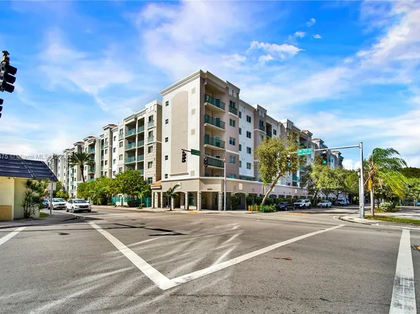 6001 SW 70th St APT 542, South Miami, FL 33143