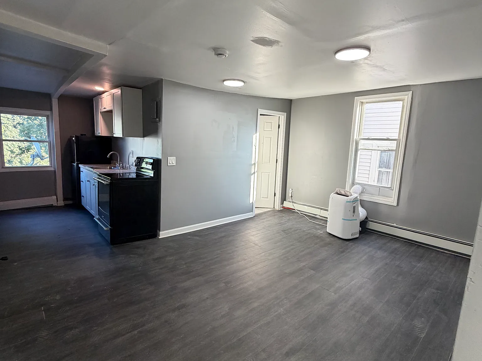 16 N 18th St — Photo 3