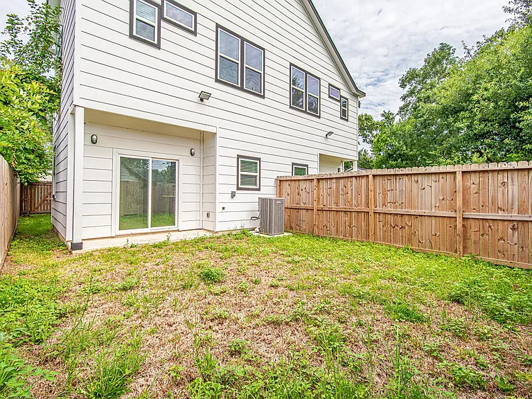 6732 Goforth St #A — Photo 16