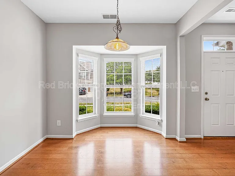 9425 Shumacher Ave NW — Photo 9