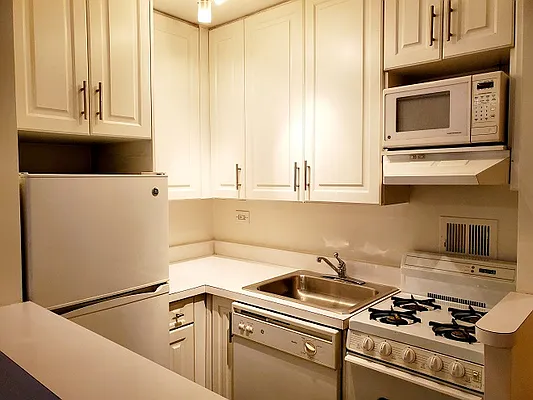 Rented by Corcoran | media 4