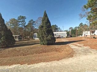 159 Dawsey Dr, Bonneau, SC 29431