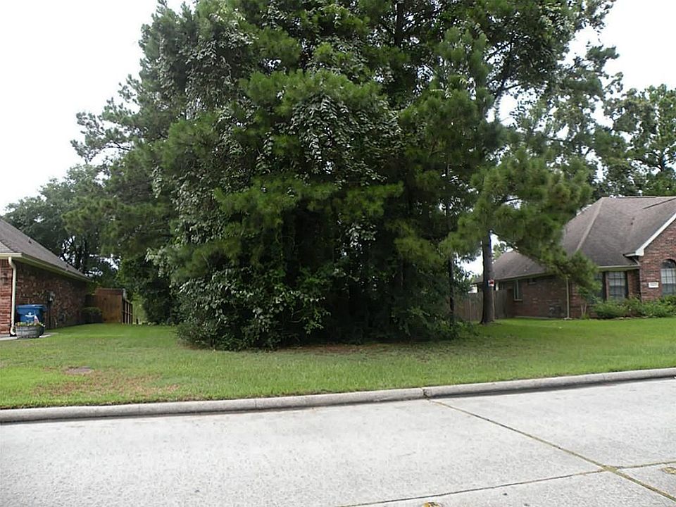 1st image of 18603 Bluewater Cove Dr