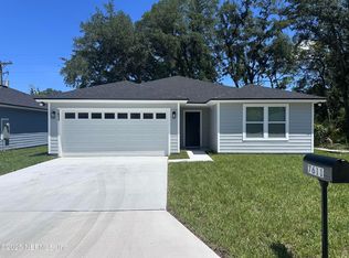 7611 Hull St, Jacksonville, FL 32219