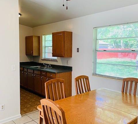 5th image of 2256 Patou Dr