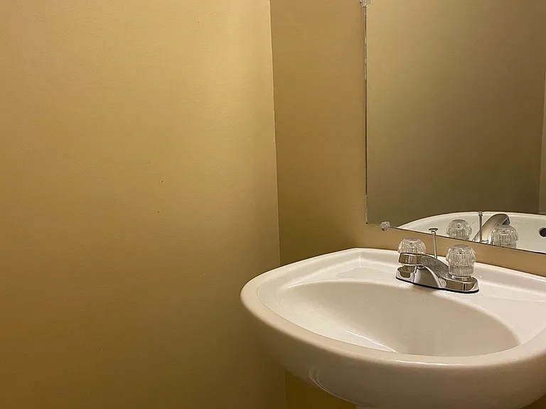 803 Golfview Pl #C — Photo 7