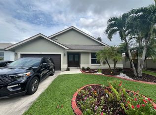 731 NW 205th Ave, Pembroke Pines, FL 33029