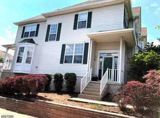 4 Cummington Ln #4, Flemington, NJ 08822