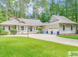 27 Franklin Creek Rd S, Savannah, GA 31411